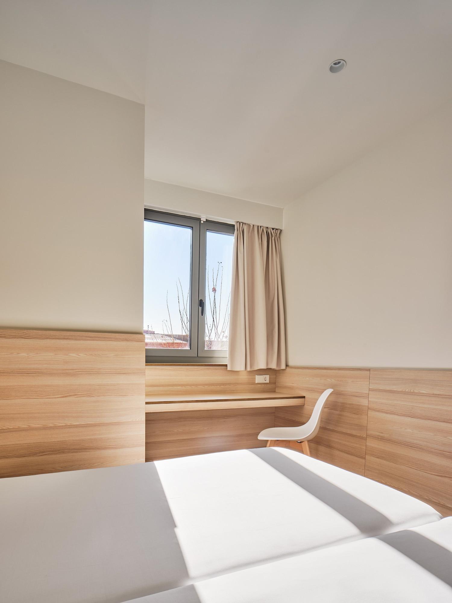 Hostal Lami Есплугес де Лобрегат Екстериор снимка