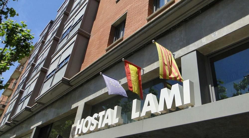 Hostal Lami Есплугес де Лобрегат Екстериор снимка